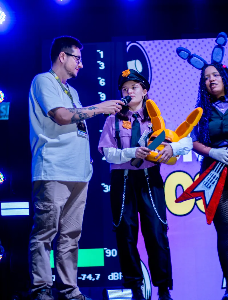 Entrevista ao vivo com participante do Cospobre